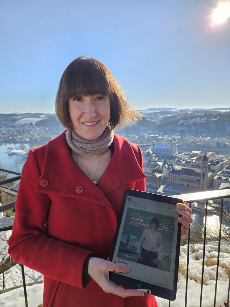 Stefanie Auer stellt Wahlprogramm vor: „Passau kann mehr“